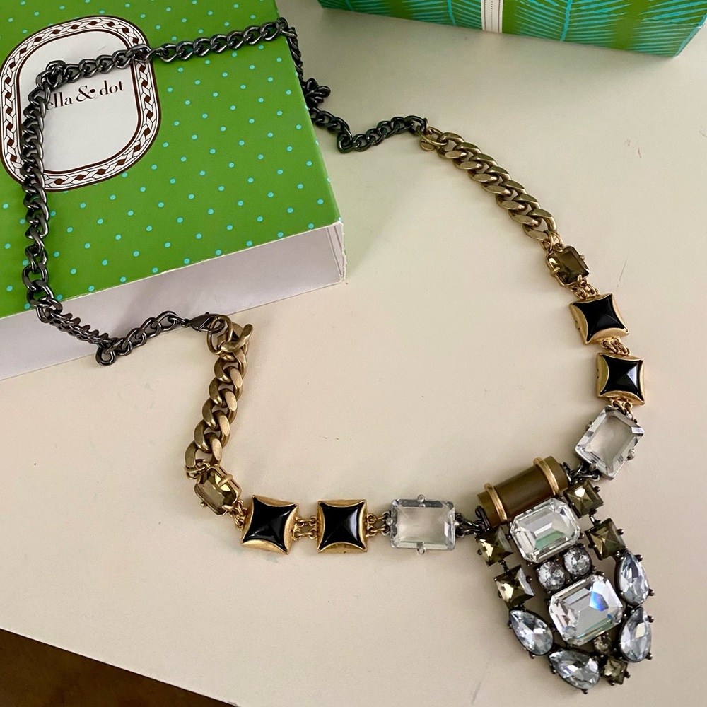 Stella & Dot jeweled necklace ~ NEW with original boxes